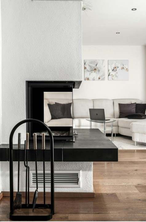 Low-slung TV console